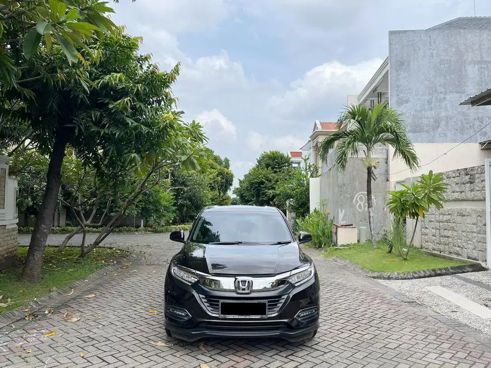 Honda HRV 1.5 SE Matic 2018 PMK 2019 Olive Green Facelift Plat L
