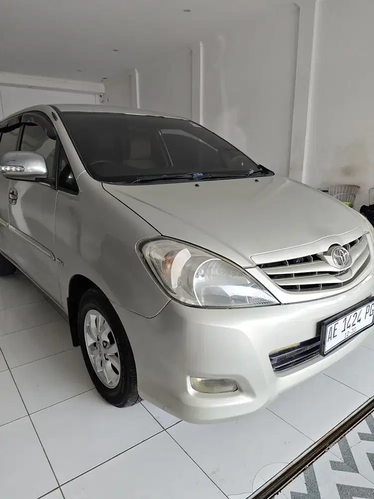 Innova G 2006 bensin