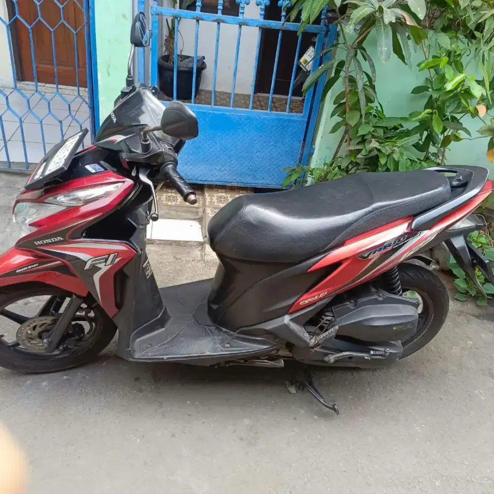 Honda vario kzr 125cc tahun 2014