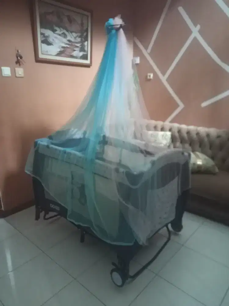 Babybox Does Eunice