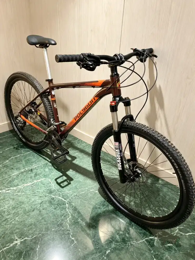 Sepeda gunung MTB polygon premier 5 hidrolic