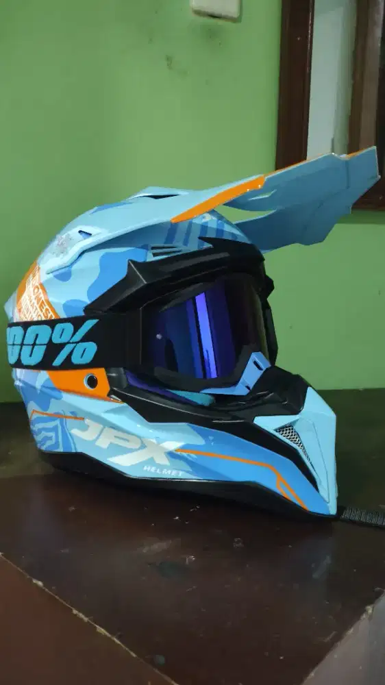 HELM JPX FOX 3 LIMITED EDITION
