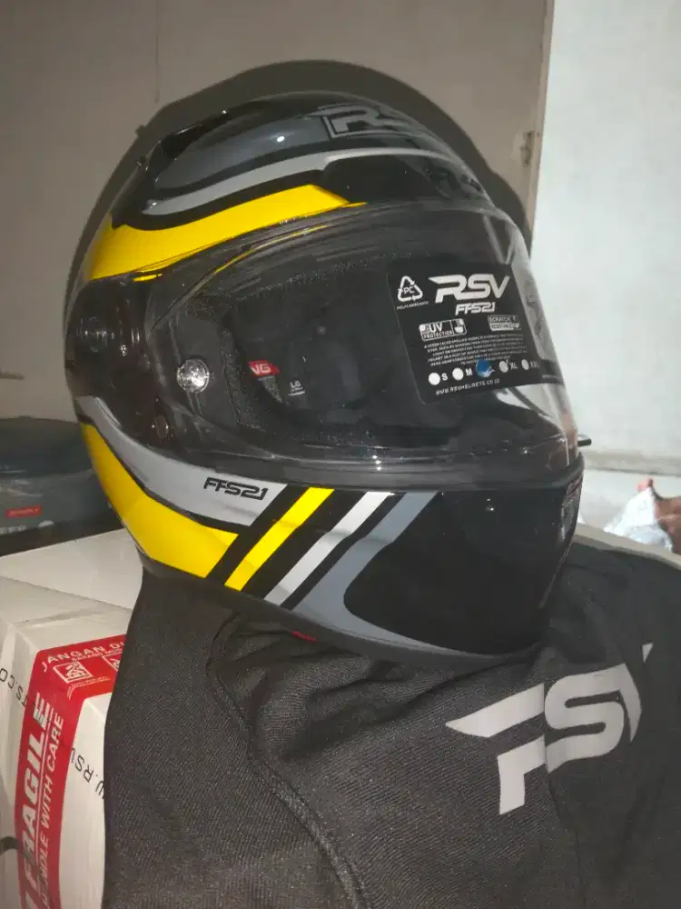 di jual helm rsv model ffs21