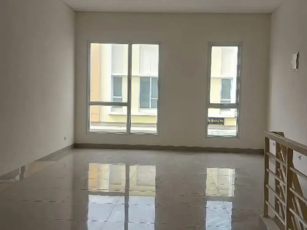 Disewakan Ruko Pisa Grande Gading Serpong Lokasi Ramai Usaha  2 Lantai Harga Sewa Bagus