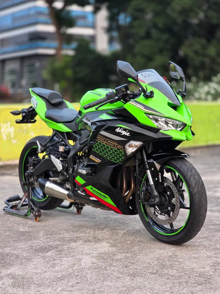 Kawasaki ZX25R ABS KM 300 With CLD