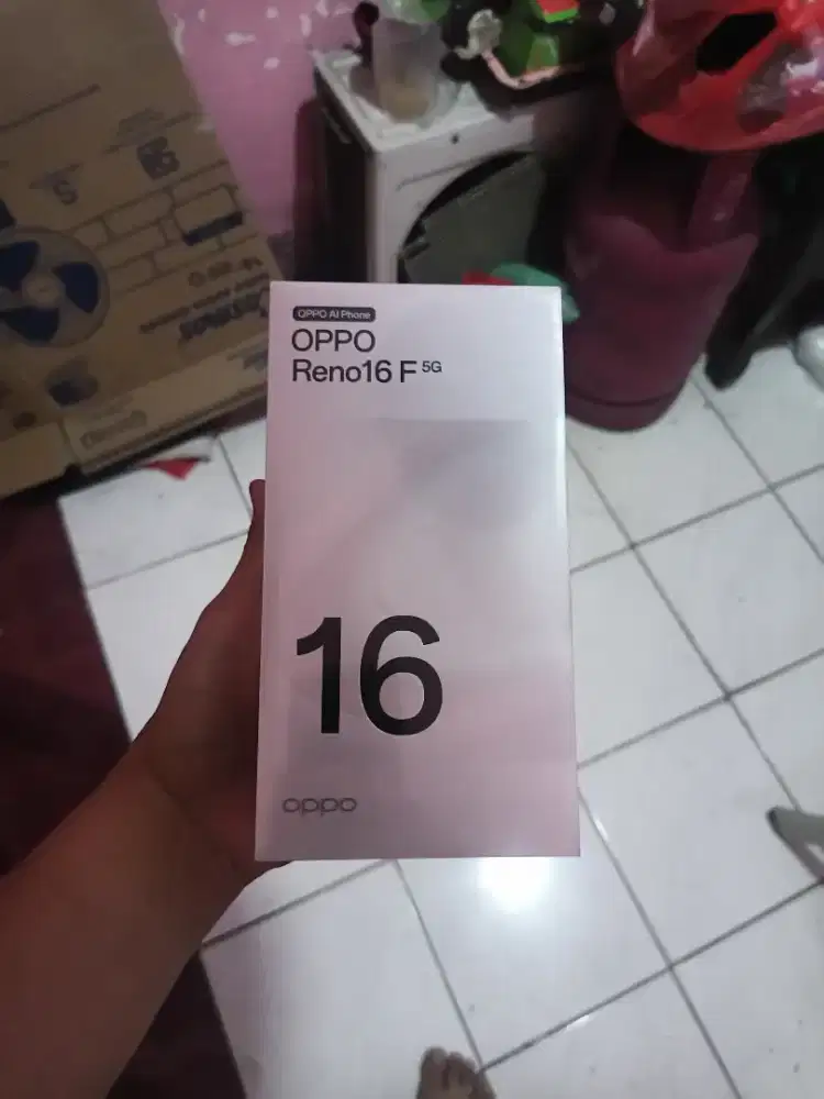 Oppo Reno masih fresh buka segel buat cek unit
