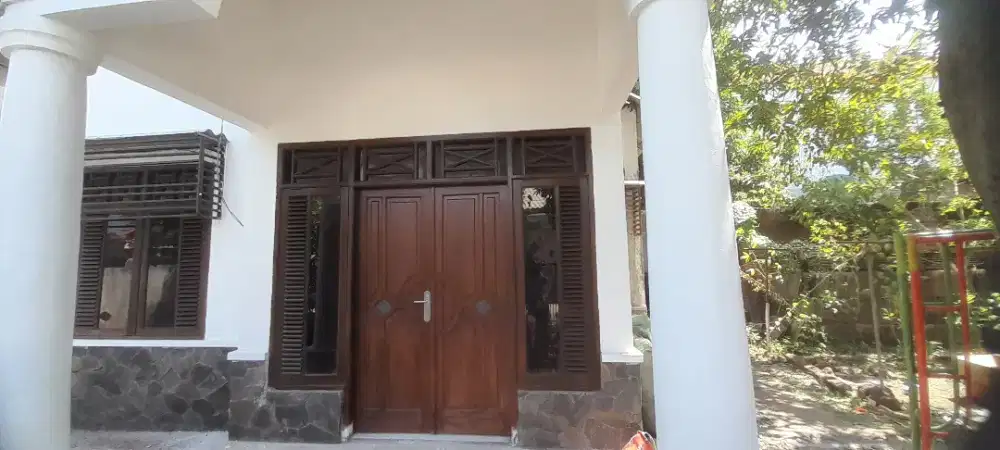 Tukang bangunan