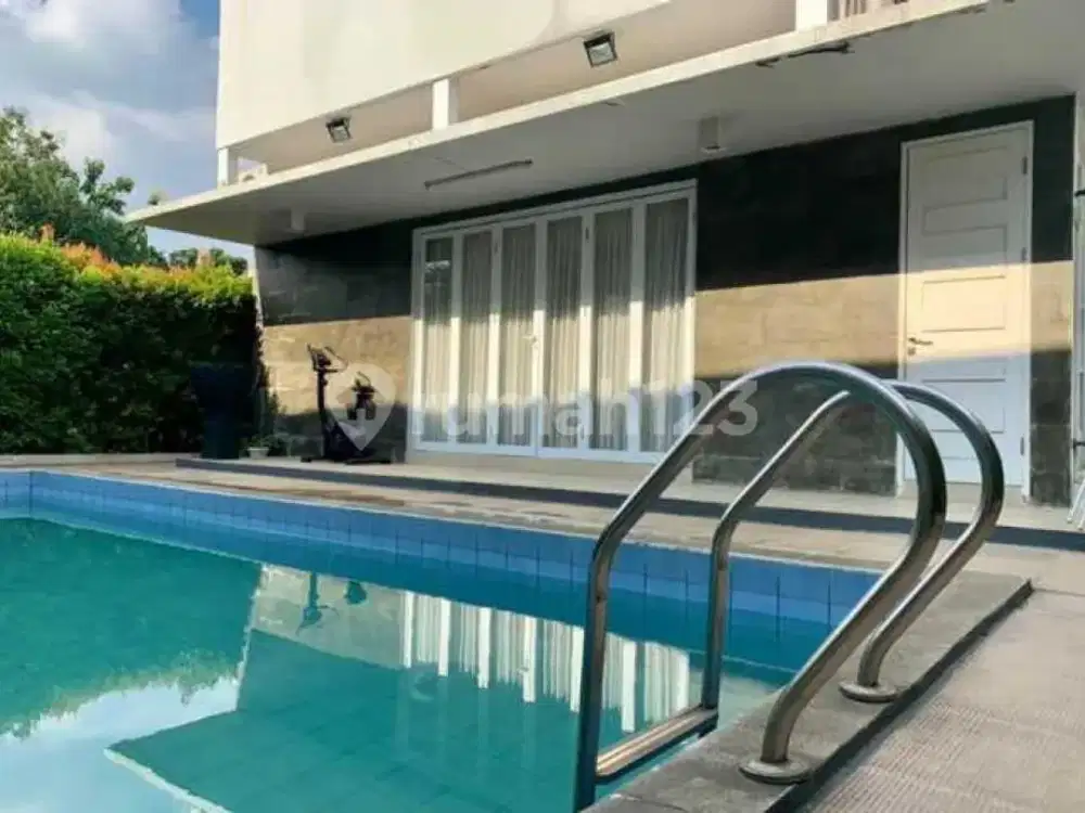 Rumah Bagus Murah Dalam Cluster Di Jagakarsa,lokasi Strategis