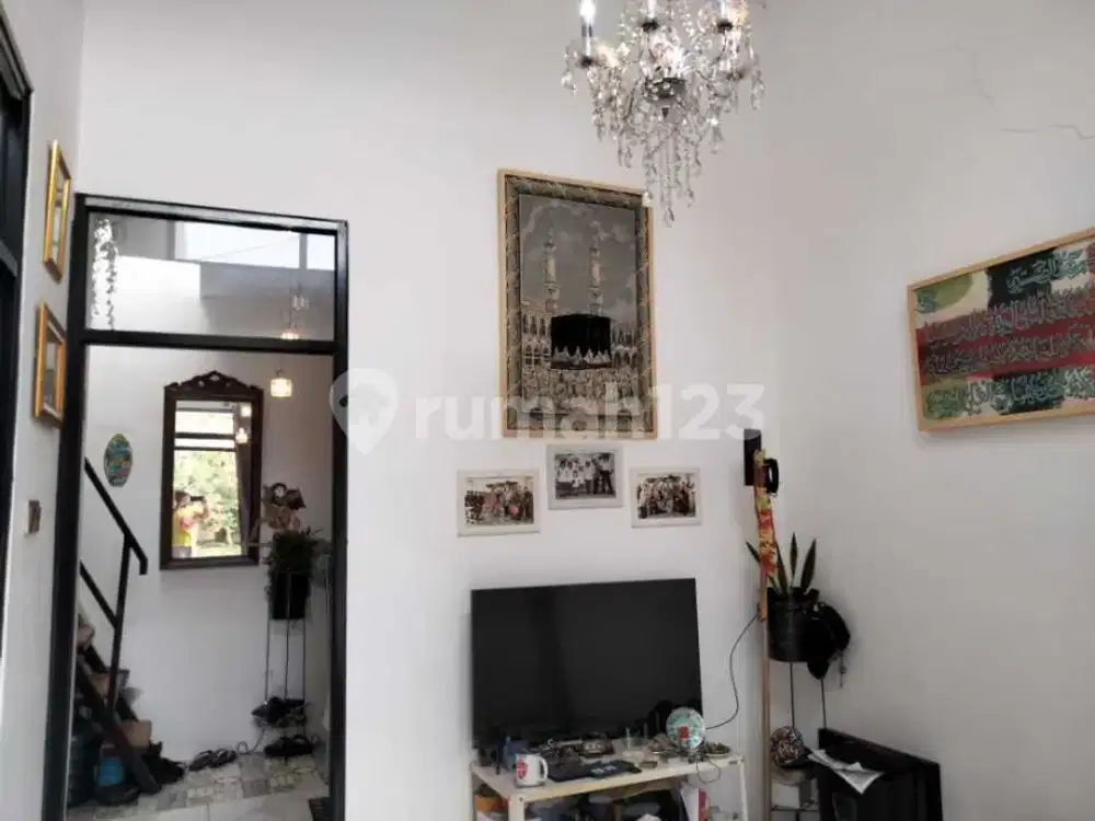 Rumah Bagus Parung, Bogor, Lokasi Strategis