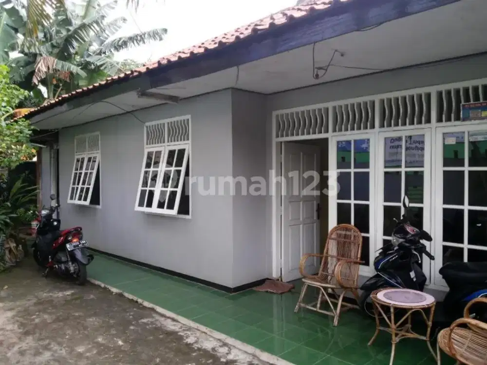 Rumah 1 Lantai, di Beji, Lokasi Strategis
