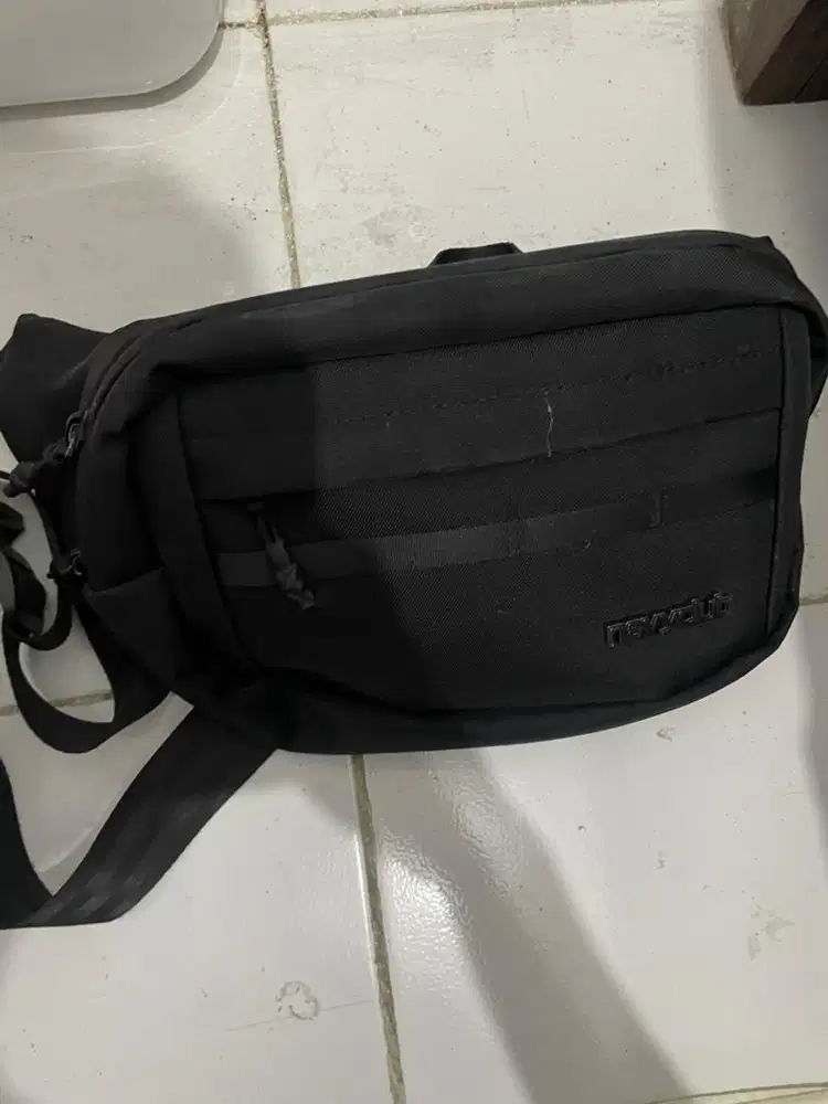navyclub tas selempang