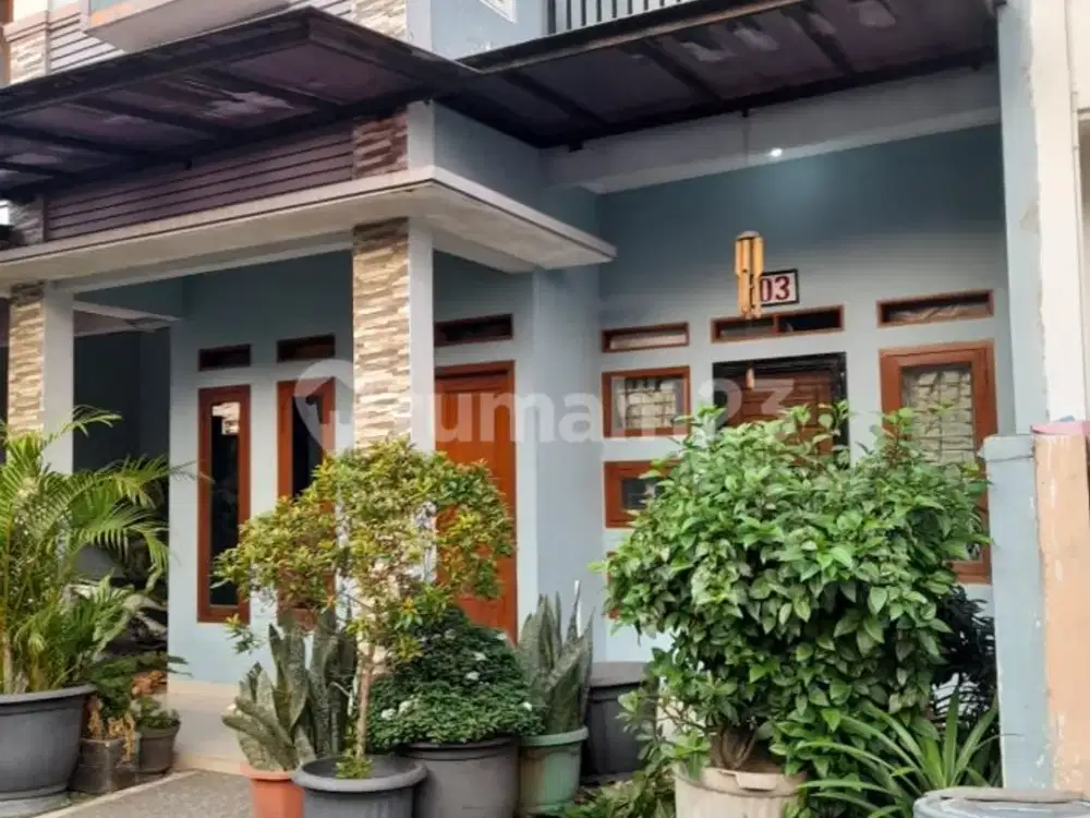 Rumah Bagus  Dalam Cluster Di Jagakarsa Dekat Tol Brigif