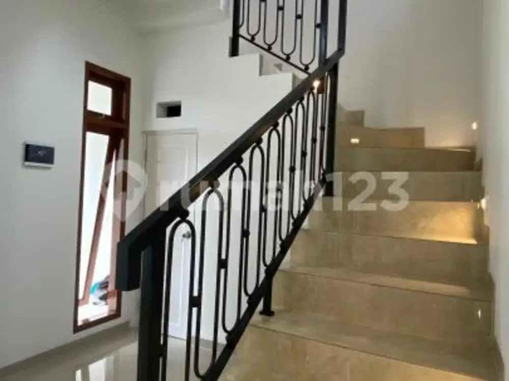 Rumah Baru 2 Lantai Di Jagakarsa, Jakarta Selatan