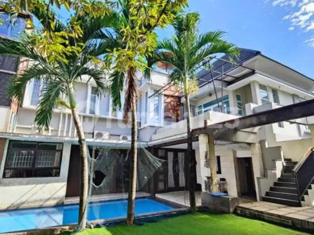 Rumah Dalam Cluster di Pasar Minggu, Lingkungan Aman