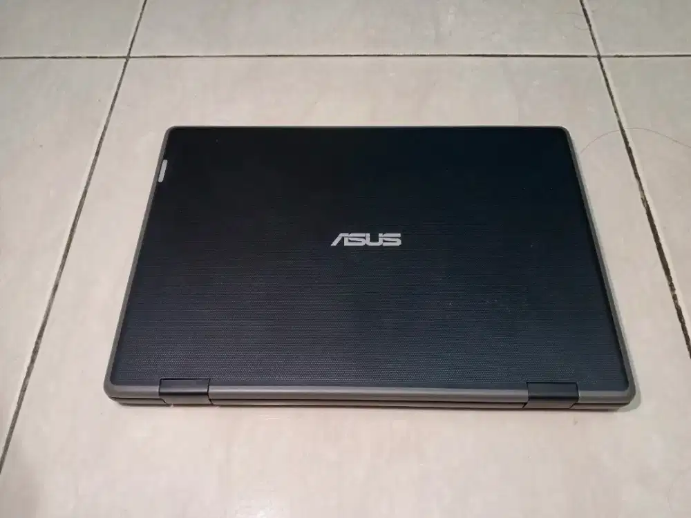 Laptop Asus BR1100CK