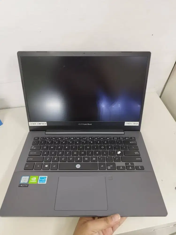 Laptop Asus expertbook RAM 8GB NVME 256 VGA NVIDIA 2GB coding kuliah