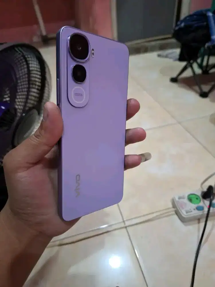 Vivo y400 ram 8/256