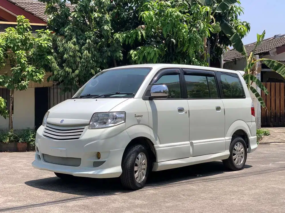 Suzuki APV 2010 Bensin