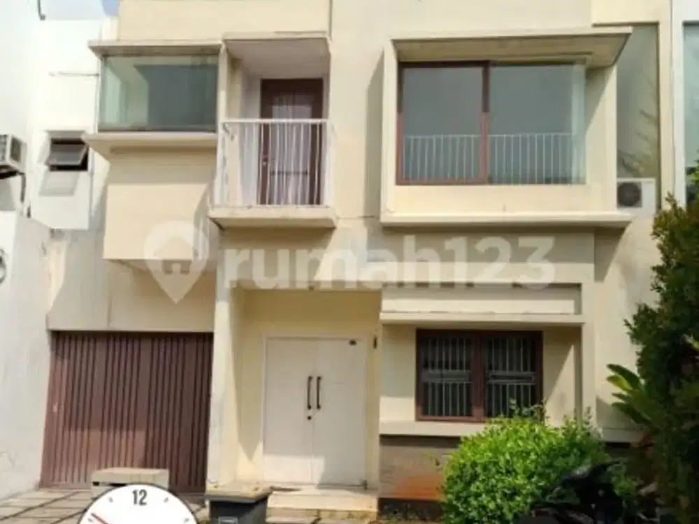 Disewakan Rumah Cantik Semi Furnished di Cassia, Jgc, Cakung, Jakarta Timur, 007