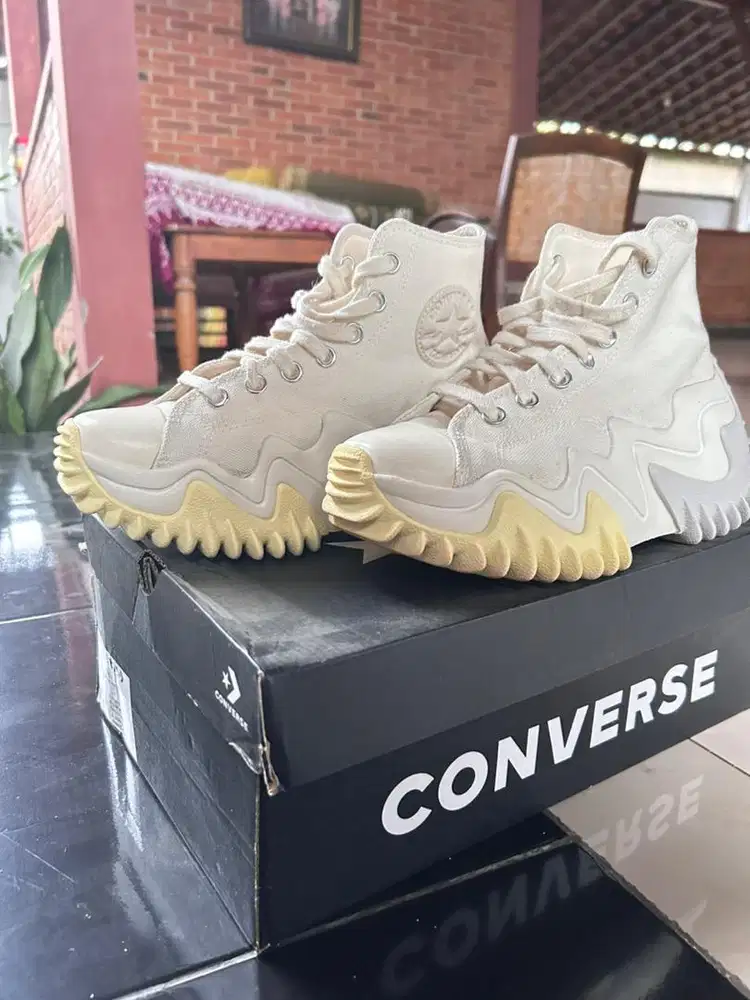 Converse run star motion original resmi no kw kw