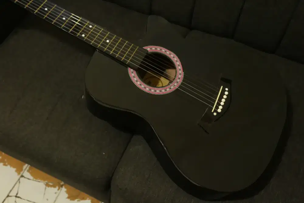 Gitar akustik Taylor baru siap antar cod bayar di tempat