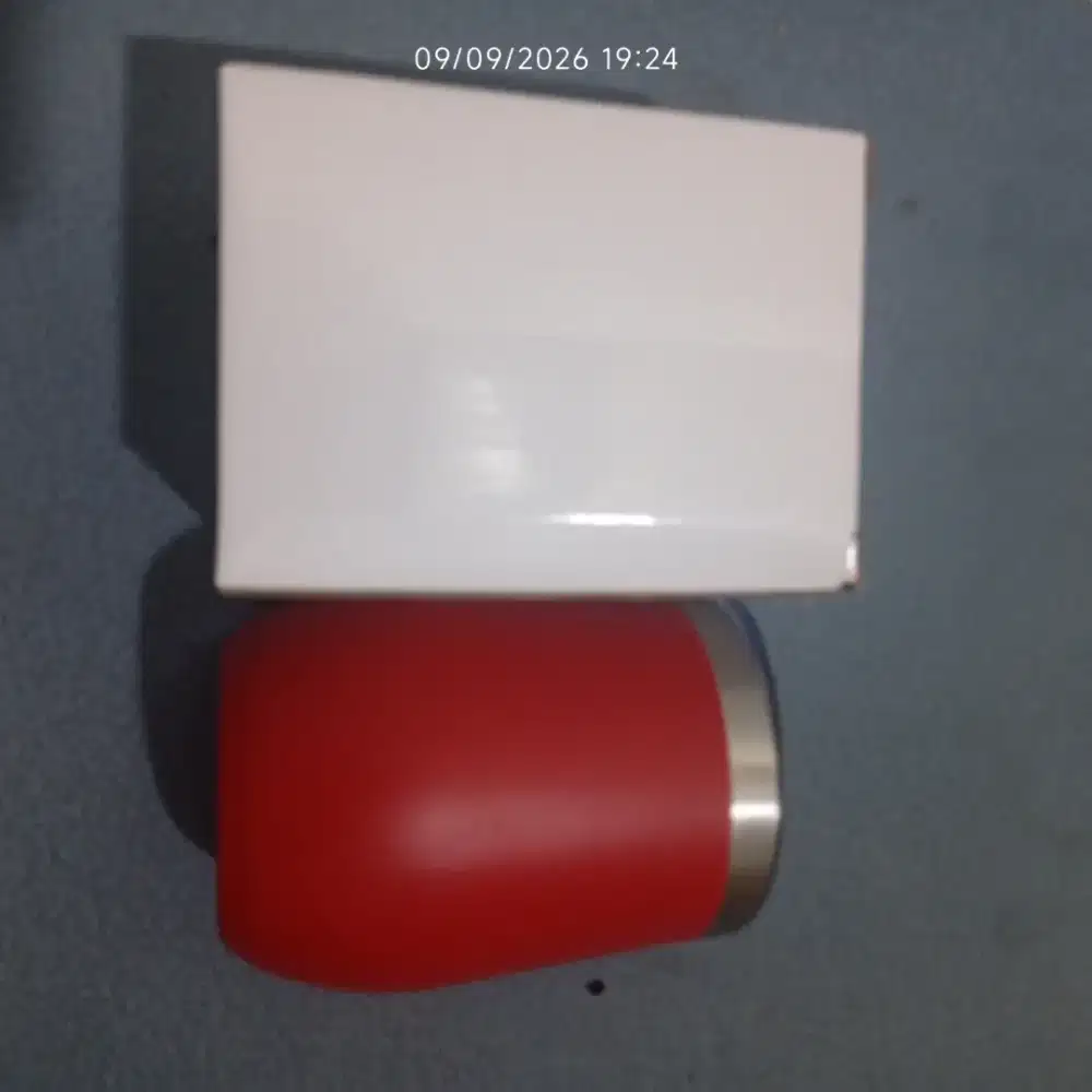 Tumbler merah dr kapal api baru