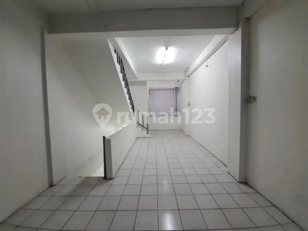 Dijual Ruko Murah 3 Lantai Lokasi Strategis, Pademangan, Jakarta Utara, 013