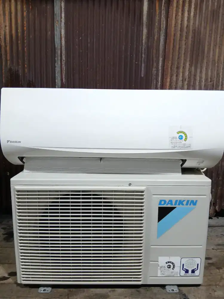 JUAL AC 1/2 PK BEKAS BERGARANSI