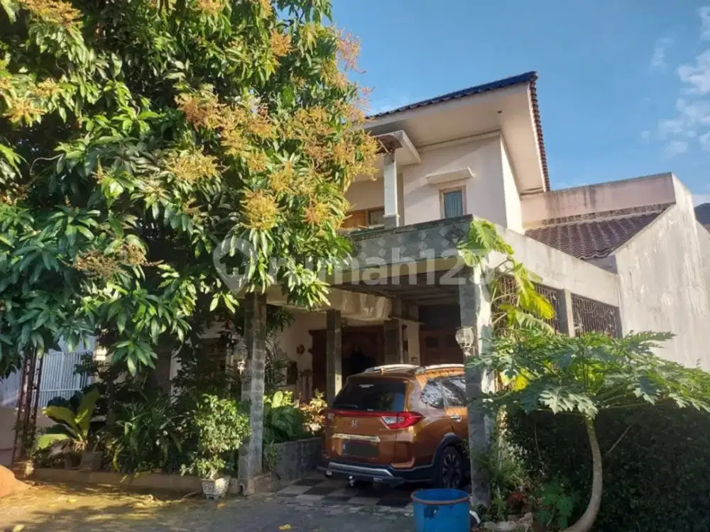 Dijual Rumah Mewah 2 Lantai Hadap Taman di Graha Taman Bunga Bsb City, Semarang, 015
