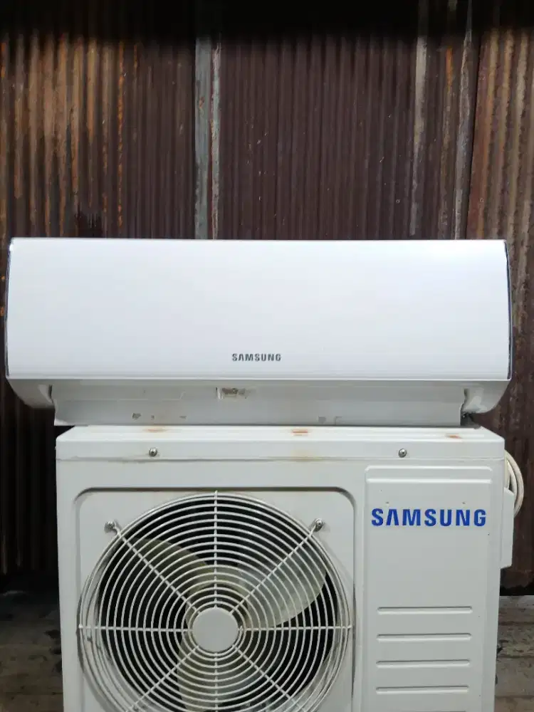 JUAL AC 1/2 PK BEKAS BERGARANSI