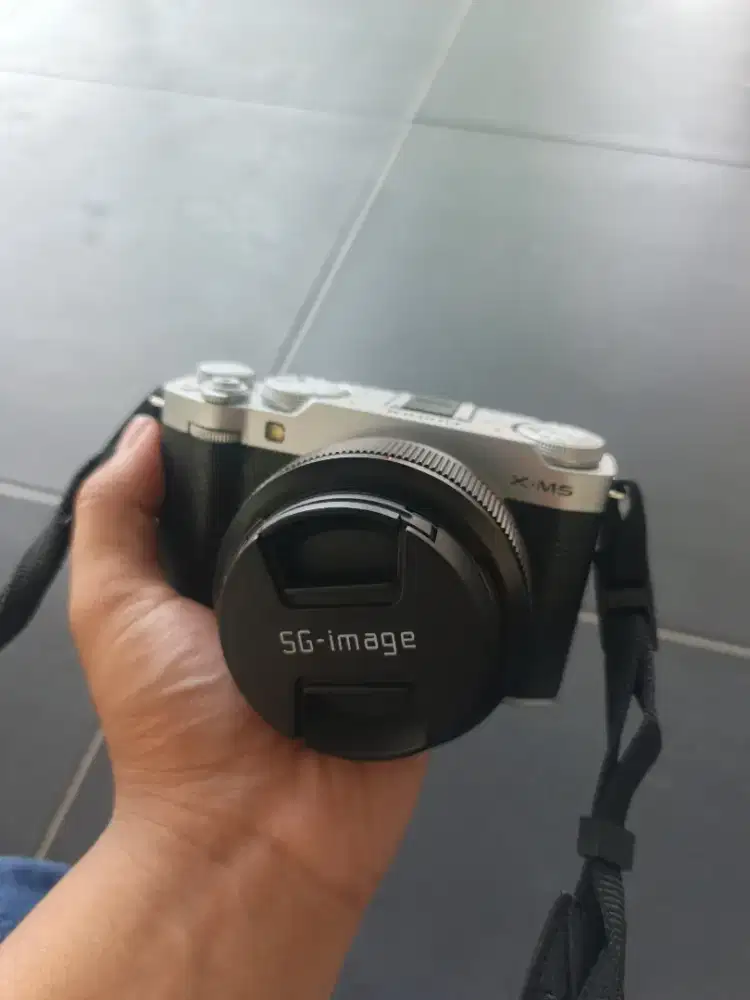 TT / JUAL KAMERA FUJIFILM XM-5