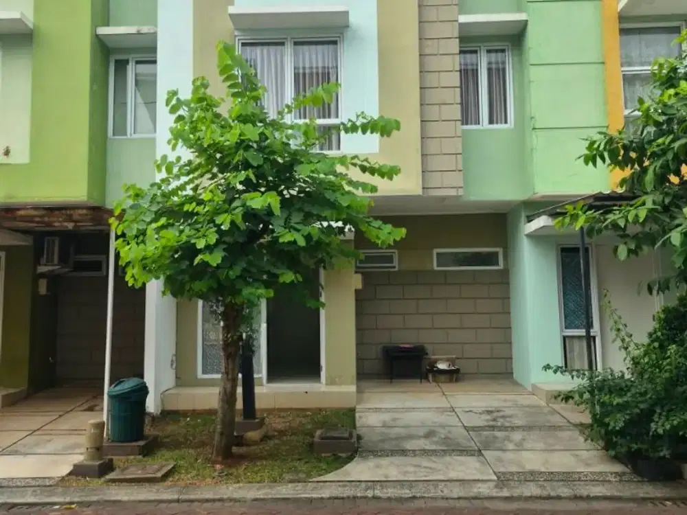 Dijual Rumah Arcadia Village Gading Serpong Dekat Mall & Kampus Umn Rumah Rapih dan Bersih Hadap Selatan Siap Huni 2Kt