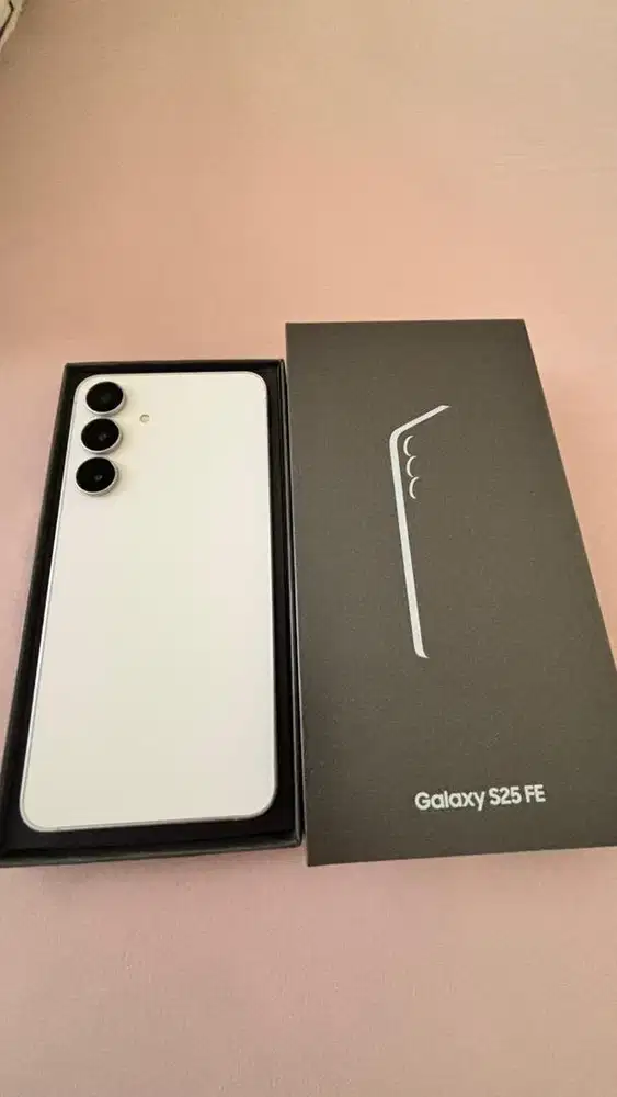 WTS Samsung S25 FE goof