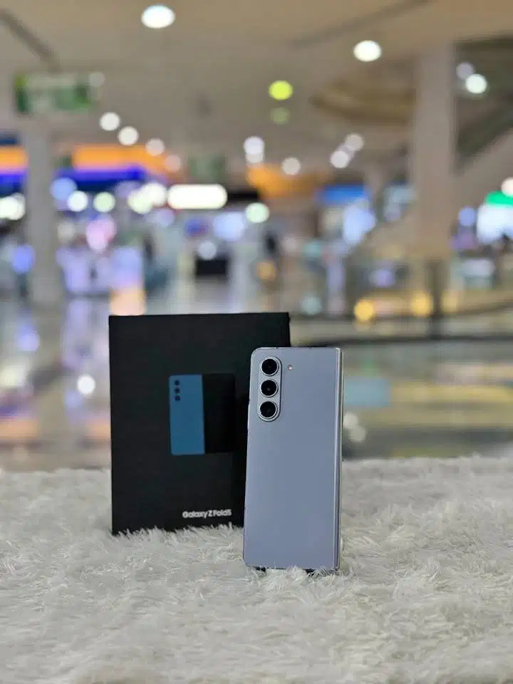 samsung Z Fold 5 12/512 sein fullset normal