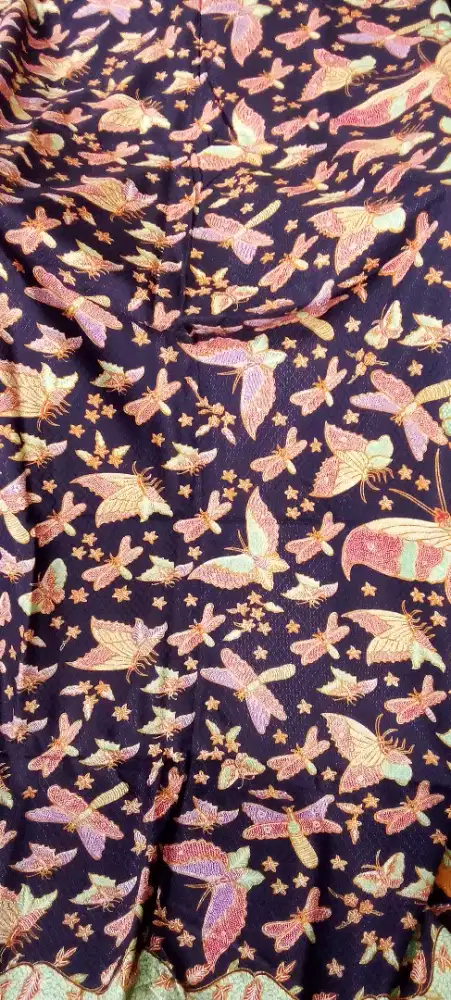 Kain batik panjang anjang