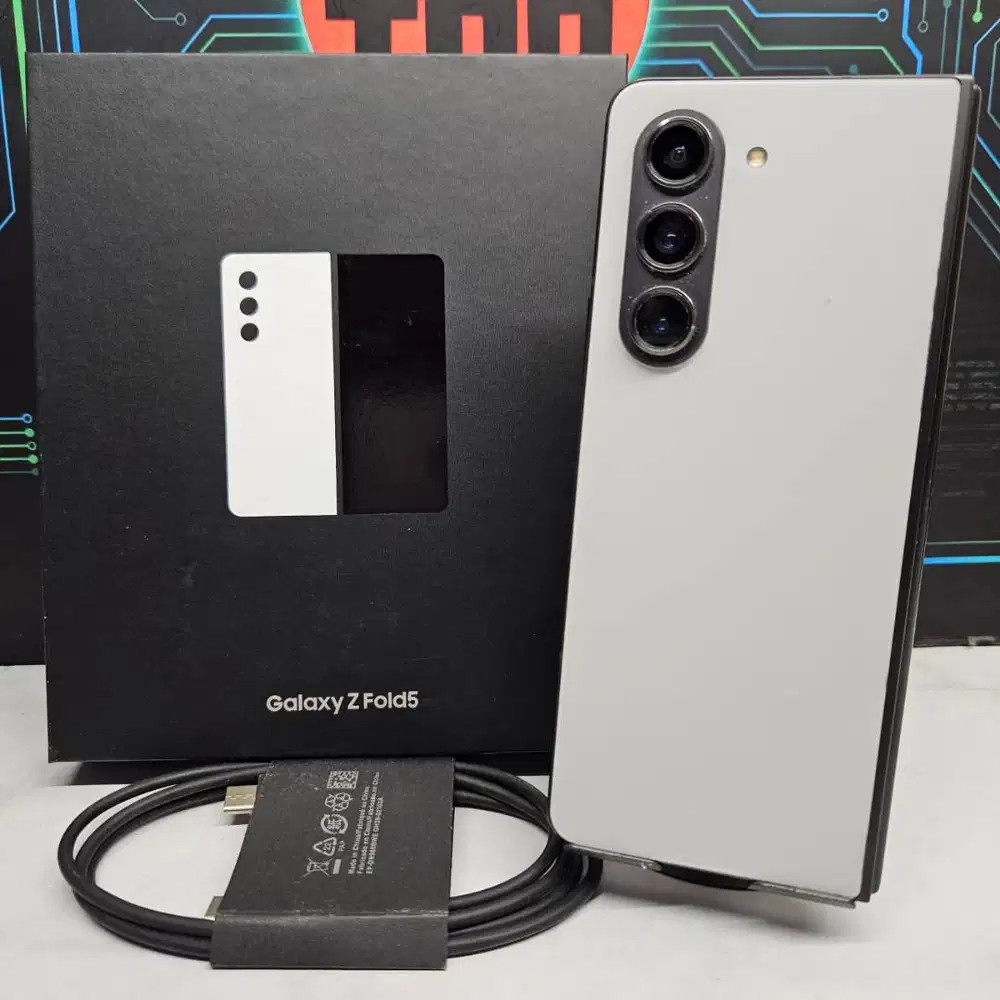 Samsung Galaxy Z Fold 5 12/256GB Exclusive Grey Resmi SEIN Fullset No