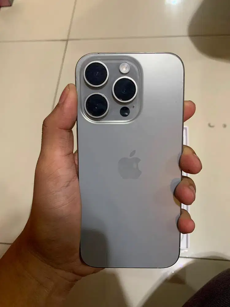 iPhone 15 Pro 128gb Ex Inter Natural Titanium