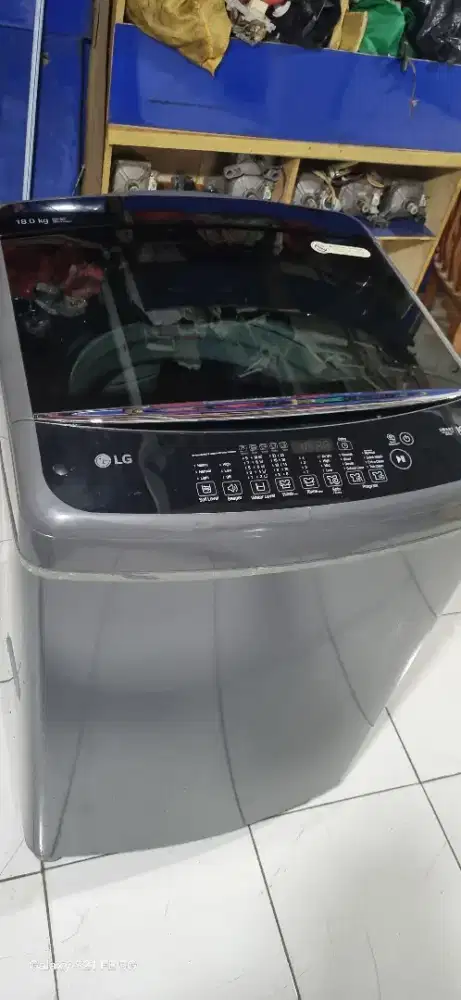 Mesin cuci LG 18kg mulus