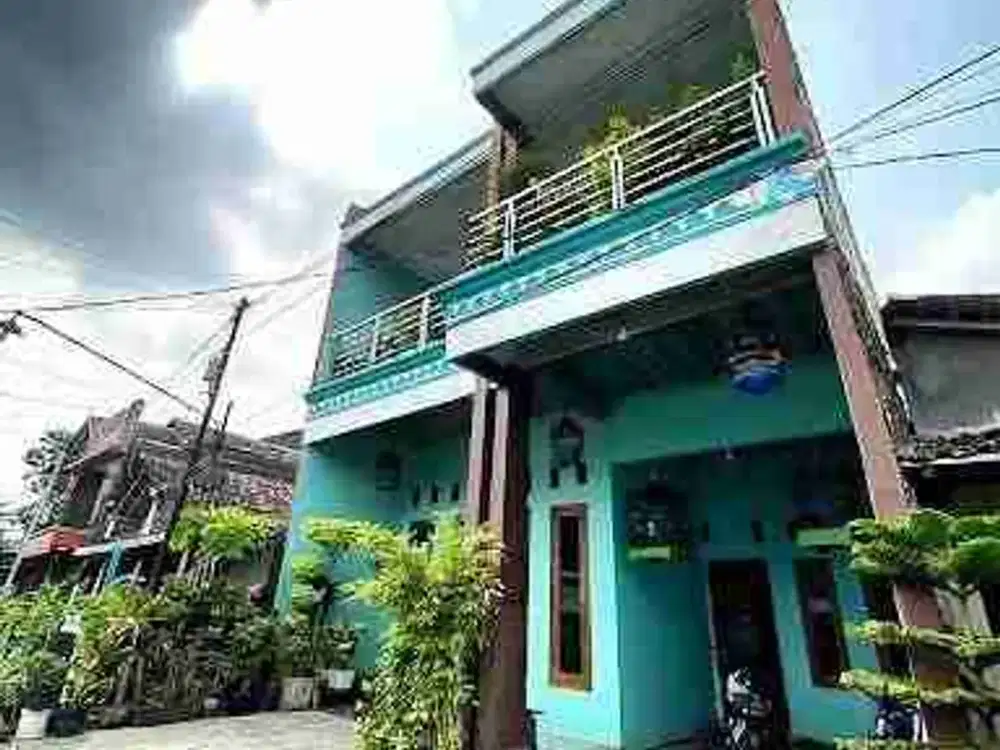 Rumah 2 Lantai Bagus Murah Solo Kota