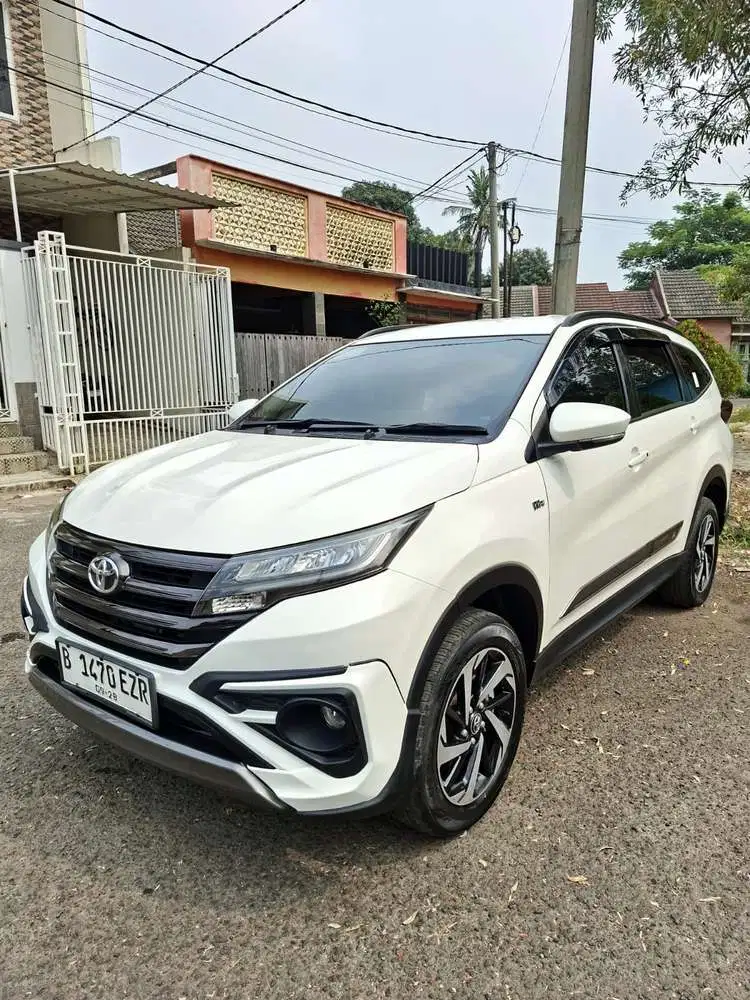Toyota Rush 2023 GR SPORT 1.5 AT km 21 ribu