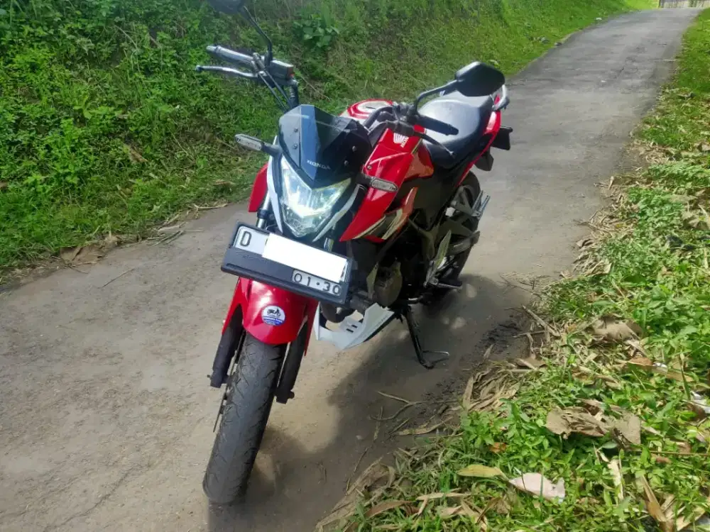 Dijual Honda CB 150R Tahun 2019