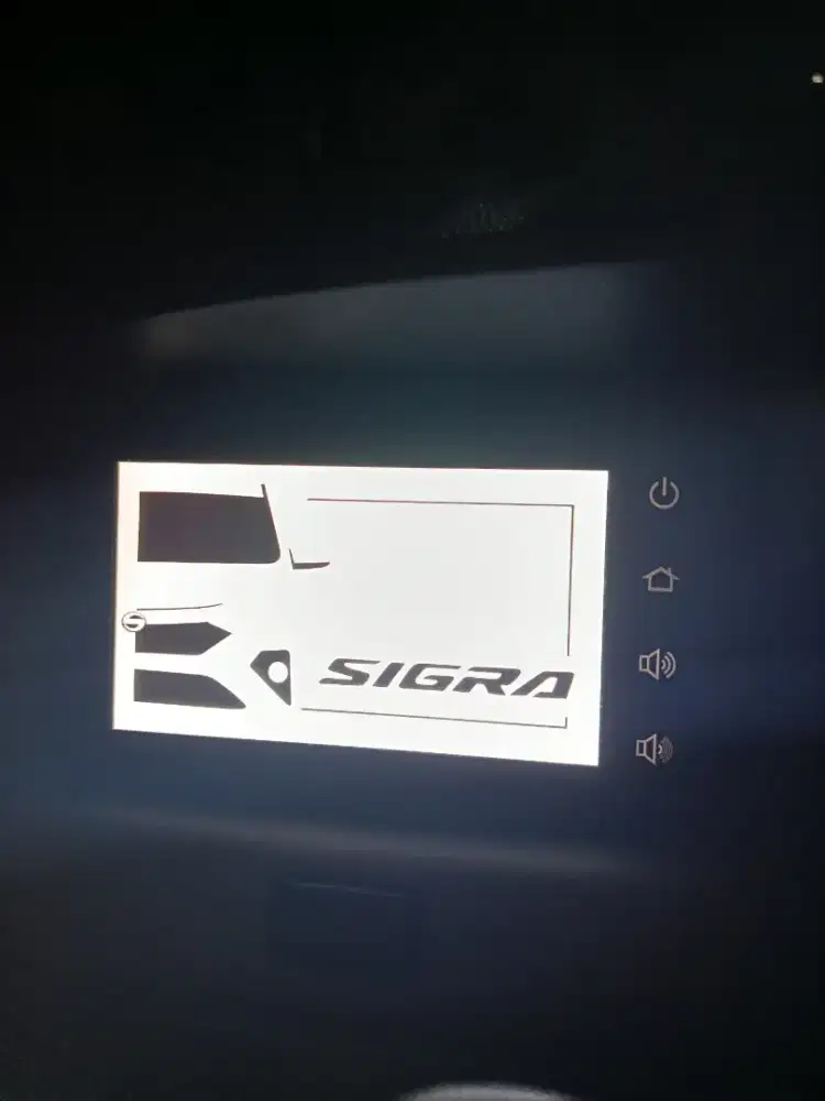 Headunit Original Sigra Facelift Doubledin 7inch Touchscreen.