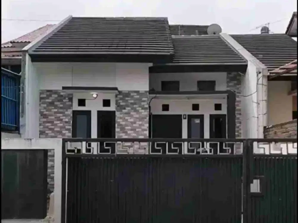 DISEWAKAN RUMAH SIAP HUNI DI CISARANTEN ARCAMANIK BANDUNG