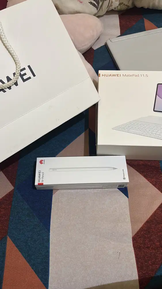 HUAWEI MatePad 11.5 8/256 belum sampek 1th