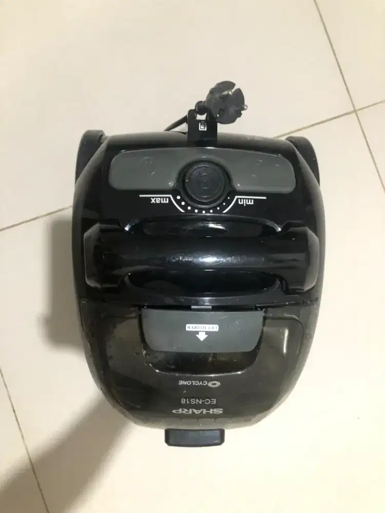 VAKUM CLEANER PEMBERSIH DEBU