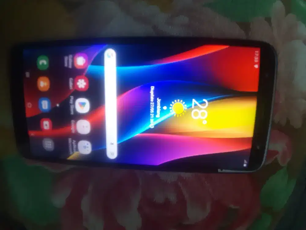 SamsungJ415:Lcd6inciHD+,Ram2/32,Android9,Kamera+LED-Flash,Batre3300mAH