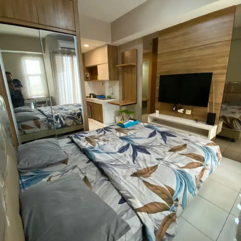 di sewakan apartemen harian green Pramuka city Jakarta pusat