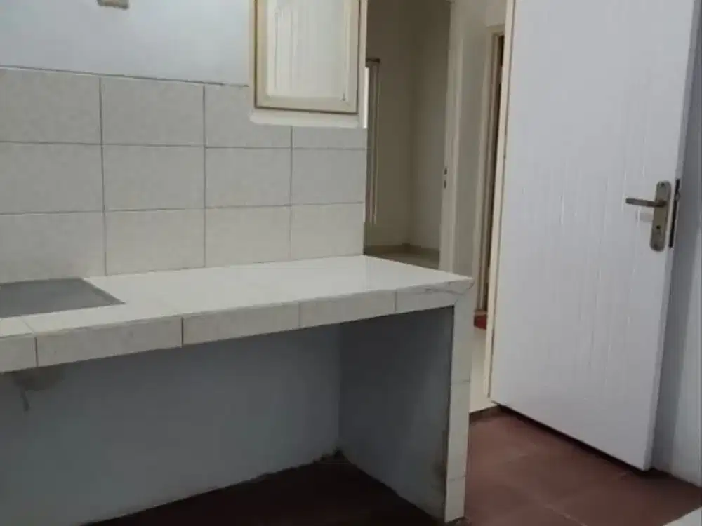 Rumah Taman Wisata Semanggi Hadap Selatan Siap Huni