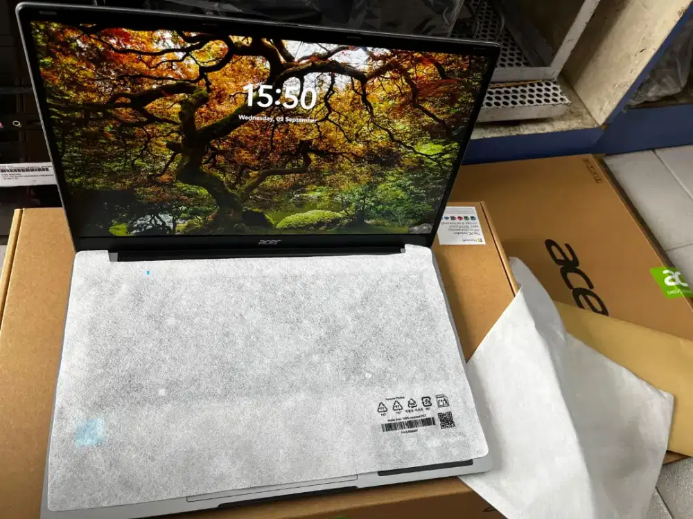 Jual cepat Laptop Acer Aspire Lite 14 (256 Greey)