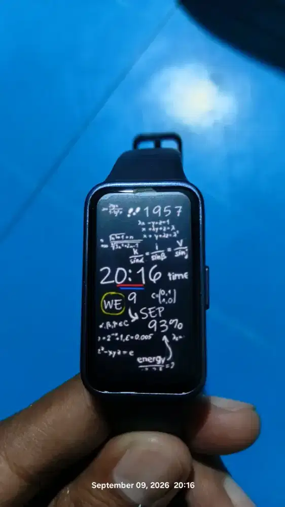 Huawei band 10 versi biasa